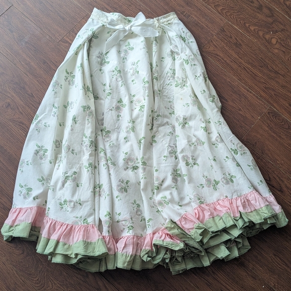 Floral Midi Skirt with Pink Ruffle Trim - Picture 6 of 10